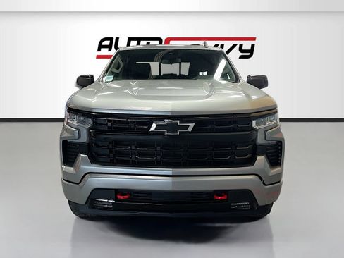 Used 2024 Chevrolet Silverado 1500 RST w/ Redline Edition AWD/4WD image 2