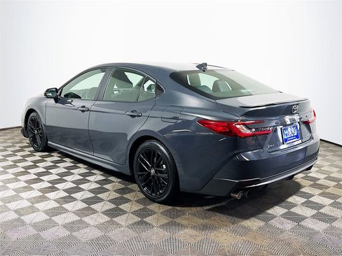 Certified 2025 Toyota Camry SE image 6