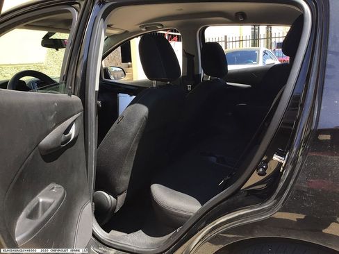 Used 2020 Chevrolet Spark LT image 12