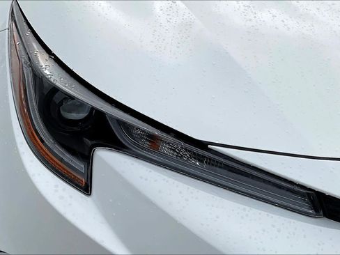 Used 2026 Toyota Corolla LE FWD image 27
