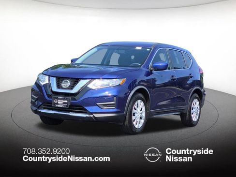 Used 2018 Nissan Rogue S FWD image 1