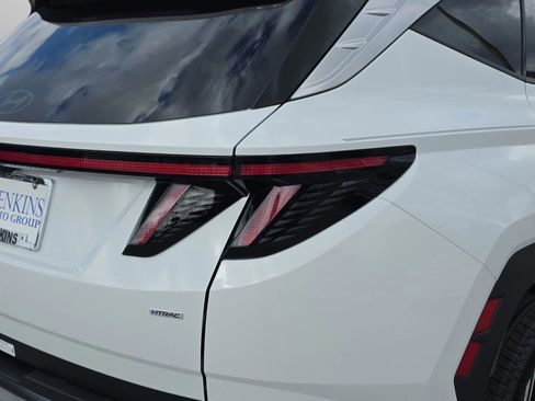 New 2026 Hyundai Tucson Limited image 37