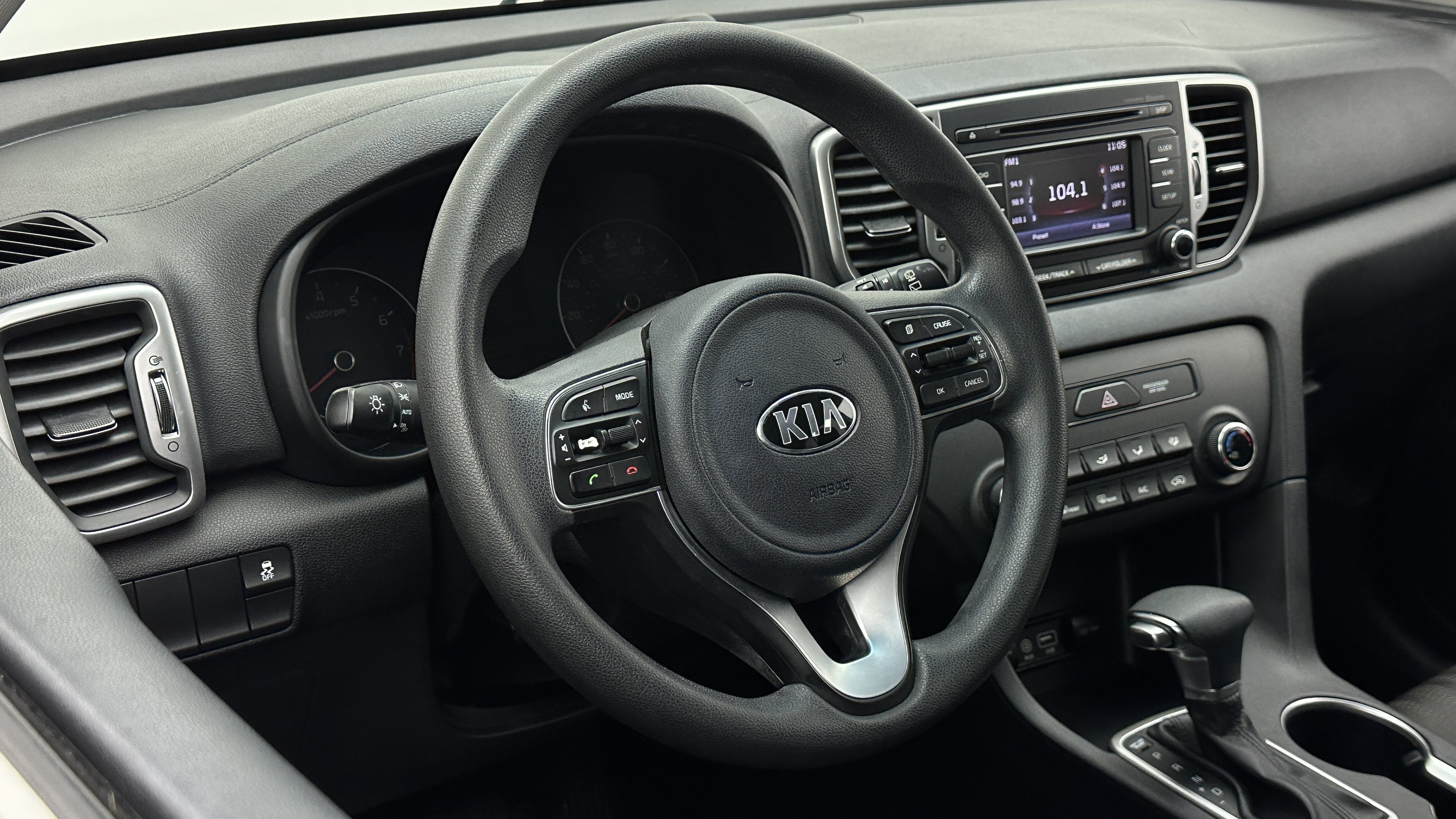 Used 2019 Kia Sportage LX FWD image 8