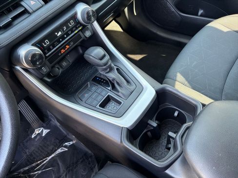 Used 2025 Toyota RAV4 XLE w/ Convenience Package image 42