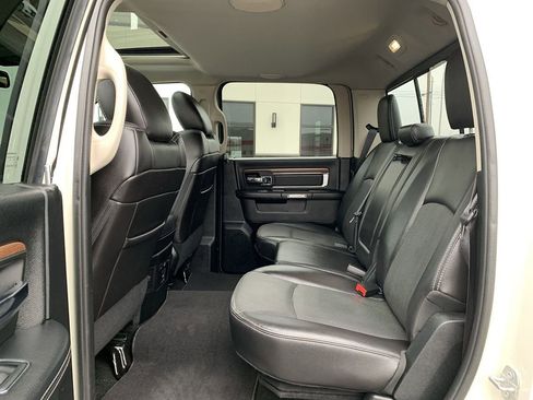 Used 2016 RAM 1500 Laramie w/ Convenience Group image 31