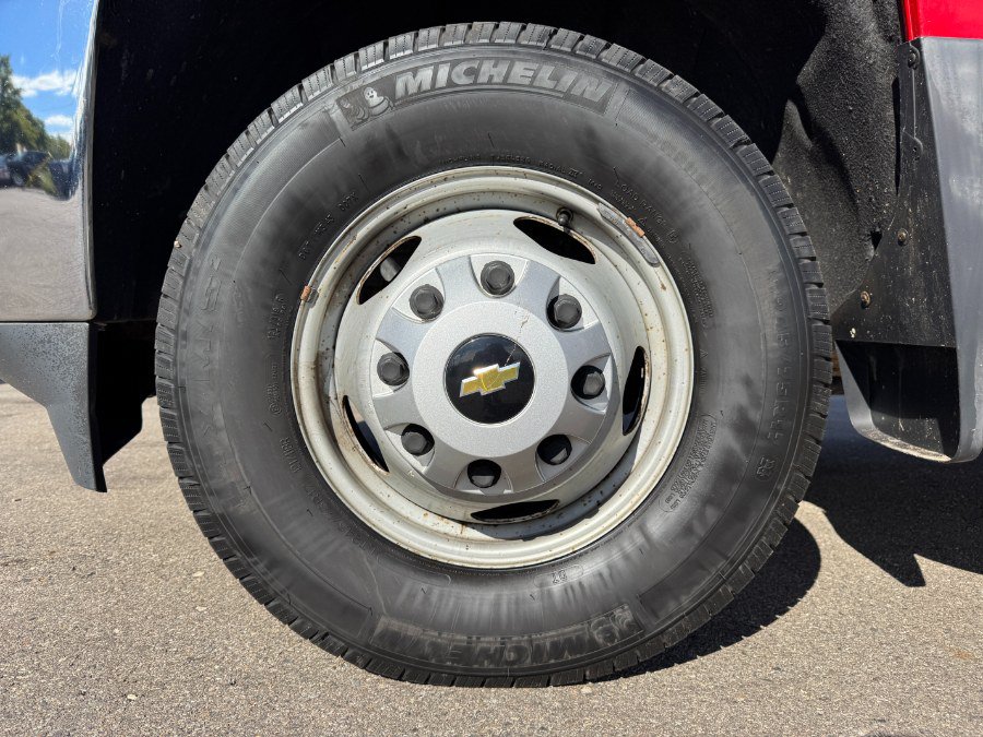 Used 2015 Chevrolet Silverado 3500 W/T w/ WT Convenience Package RWD image 13