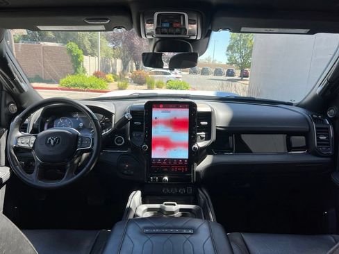 Certified 2025 RAM 3500 Limited AWD/4WD image 23