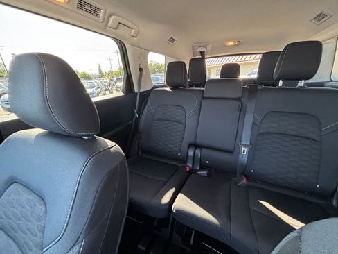 Used 2025 Nissan Pathfinder SV image 42