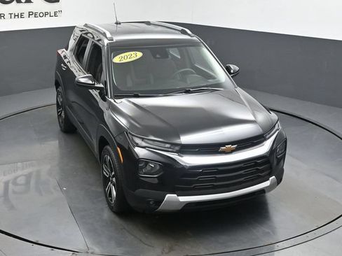 Used 2023 Chevrolet TrailBlazer LT FWD image 57