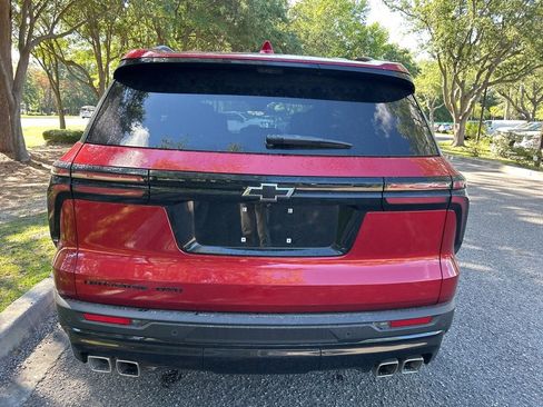 Used 2026 Chevrolet Traverse LT w/ Midnight/Sport Edition AWD/4WD image 7