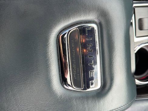 Used 2014 Ford F150 Limited image 18