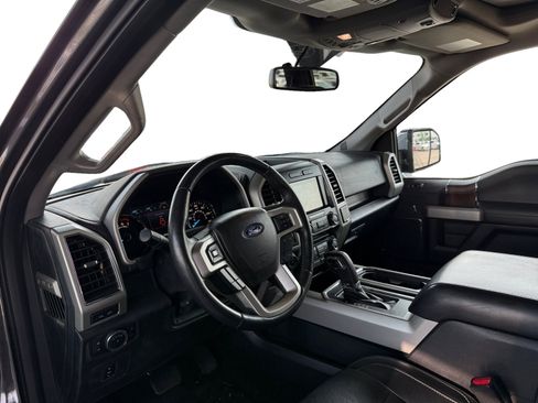 Used 2017 Ford F150 Lariat RWD image 9