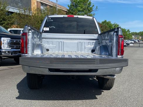 New 2025 Ford F150 Lariat w/ Equipment Group 501A Mid image 6