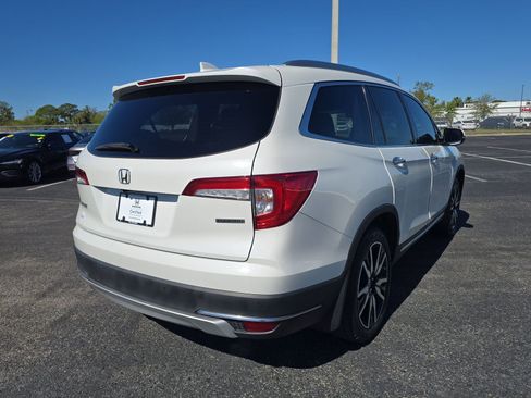 Certified 2020 Honda Pilot Touring image 4