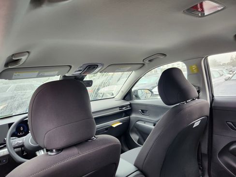 New 2026 Hyundai Kona SE image 15