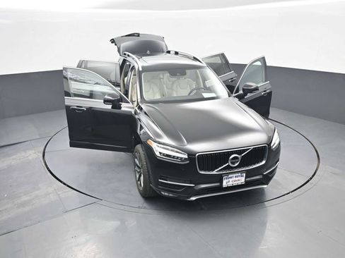 Used 2018 Volvo XC90 T6 Momentum w/ Convenience Package image 58