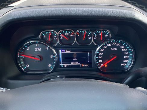 Used 2017 GMC Yukon XL SLE w/ HD Trailering Package image 14