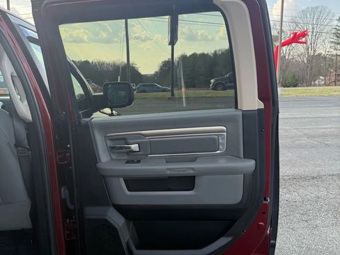 Used 2016 RAM 1500 Big Horn image 37