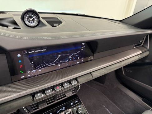 Used 2025 Porsche 911 Carrera GTS image 35