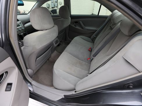 Used 2008 Toyota Camry LE image 12