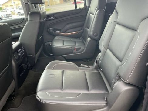 Used 2017 Chevrolet Suburban Premier AWD/4WD image 23