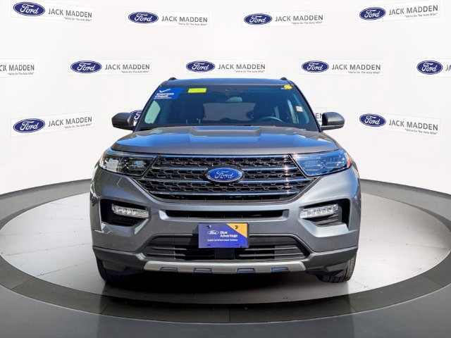 Certified 2023 Ford Explorer XLT w/ Equipment Group 202A AWD/4WD image 8