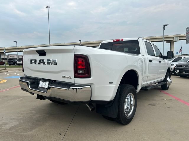 New 2027 RAM 3500 Tradesman AWD/4WD image 9