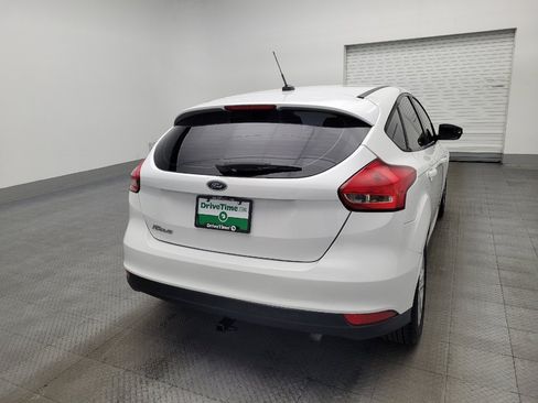 Used 2017 Ford Focus SE FWD image 7