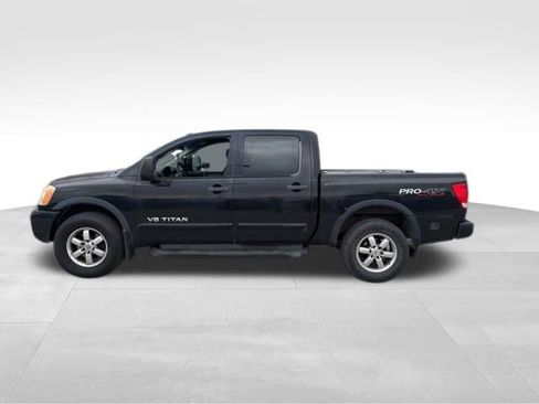 Used 2010 Nissan Titan PRO-4X w/ Pro-4x Premium Utility Pkg image 9