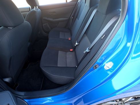 Used 2024 Nissan Sentra SV image 12