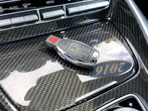 Certified 2016 Mercedes-Benz AMG GT S image 15