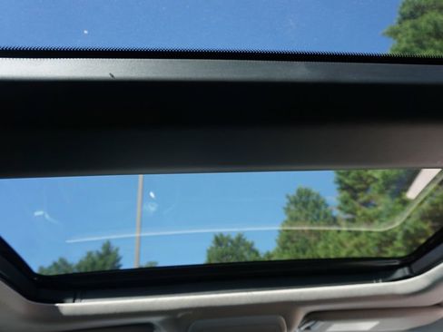 Used 2023 MAZDA CX-50 2.5 S w/ Preferred Plus Pkg image 13