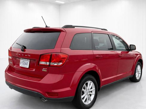 Used 2013 Dodge Journey SXT w/ Flexible Seating Group image 6