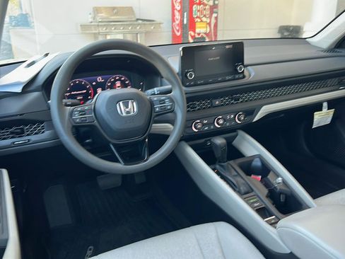 Used 2024 Honda Accord LX image 18