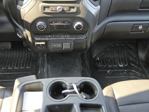 Used 2025 Chevrolet Silverado 3500 W/T AWD/4WD image 22