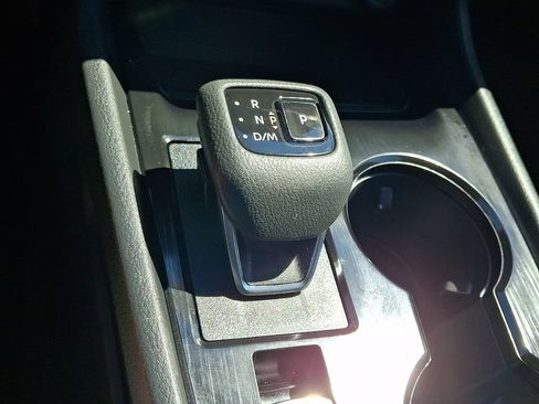 Certified 2023 Nissan Rogue SV AWD/4WD image 15