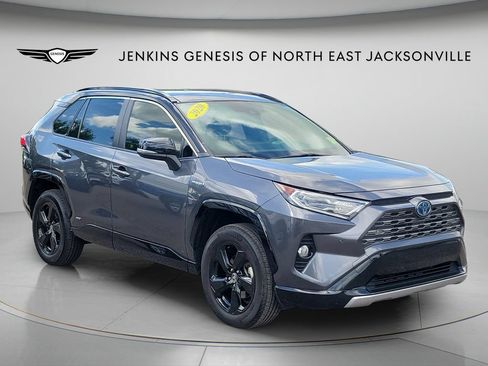 Used 2020 Toyota RAV4 XSE AWD/4WD image 1