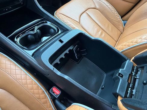 Certified 2021 Chrysler Pacifica Pinnacle image 27