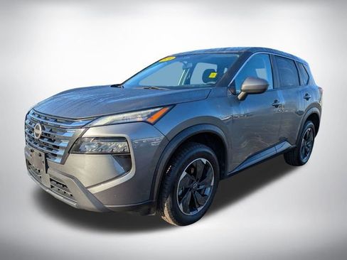 Used 2024 Nissan Rogue SV AWD/4WD image 8