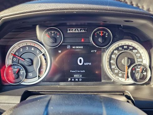 Used 2017 RAM 3500 Laramie image 19