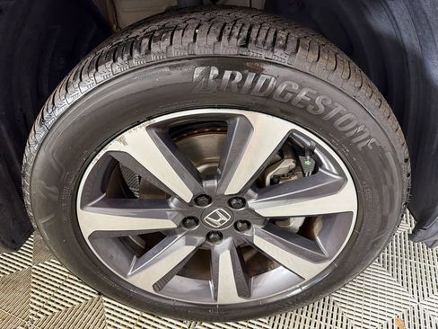 Used 2023 Honda Pilot Elite image 14