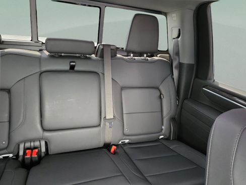 Used 2025 Chevrolet Silverado 2500 LTZ w/ LTZ Premium Package AWD/4WD image 26