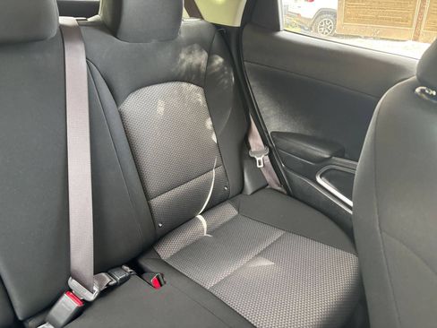 Used 2025 Kia Soul LX w/ LX Technology Package FWD image 35