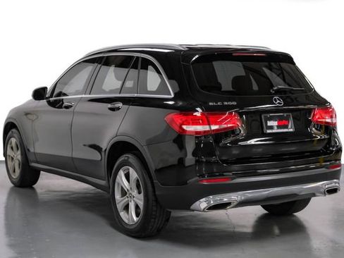 Used 2017 Mercedes-Benz GLC 300 300 Luxury w/ Premium 1 Package image 10