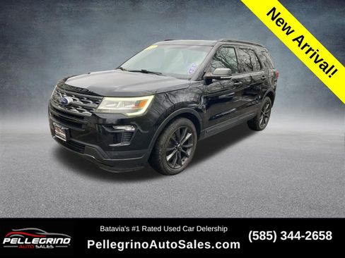 Used 2018 Ford Explorer XLT w/ Equipment Group 202A image 1