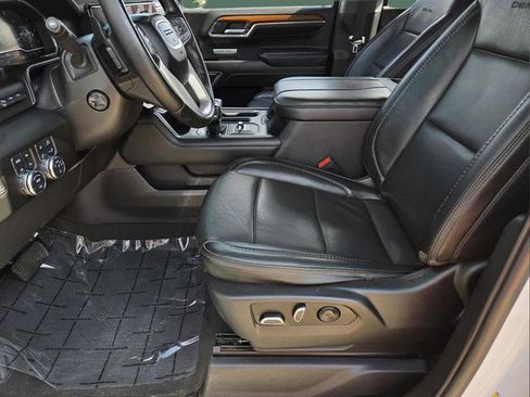 Used 2023 GMC Sierra 1500 Denali w/ Denali Reserve Package AWD/4WD image 18