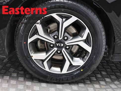 Used 2020 Kia Forte LXS FWD image 31