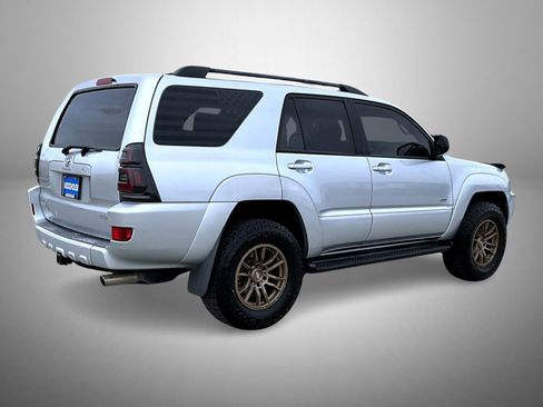 Used 2004 Toyota 4Runner SR5 image 5