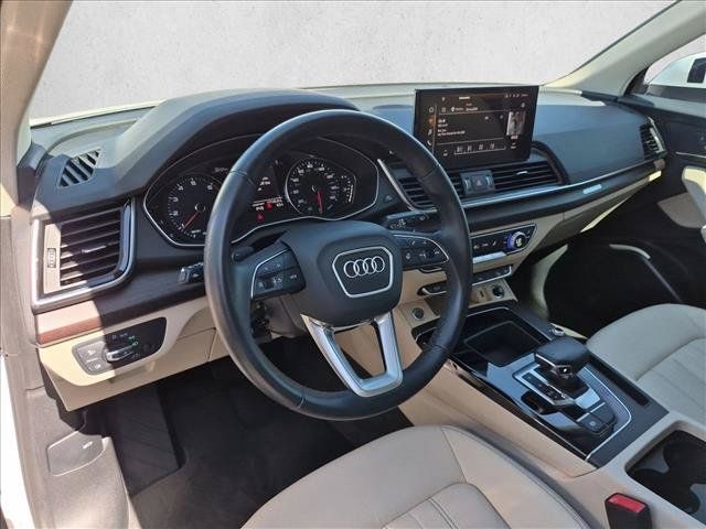 Used 2023 Audi Q5 2.0T Premium AWD/4WD image 10