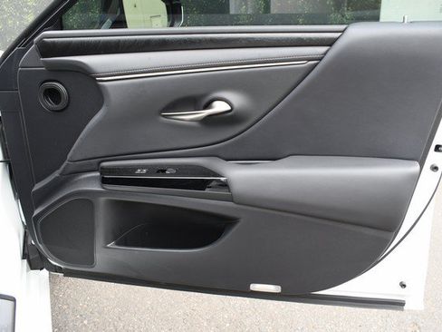 Used 2022 Lexus ES 250 w/ Premium Package AWD/4WD image 24